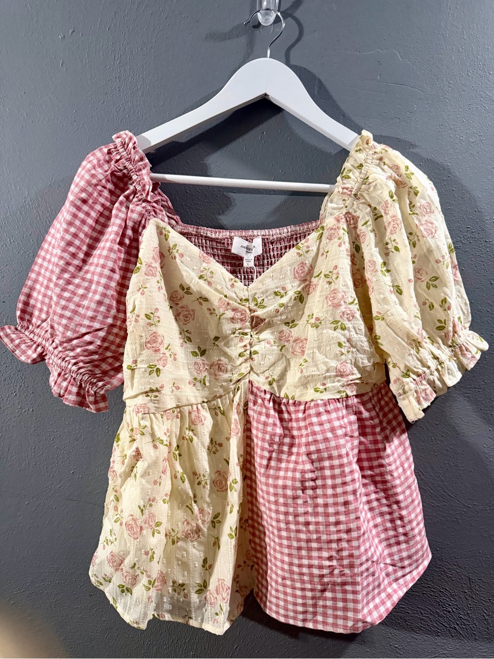 Mixed-Print Pink Floral & Gingham Puff Sleeve Blouse
